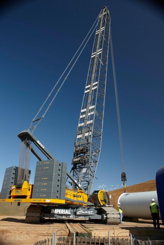 Гусеничный кран SANY SCC8300 грузоподъёмностью до 300 тонн